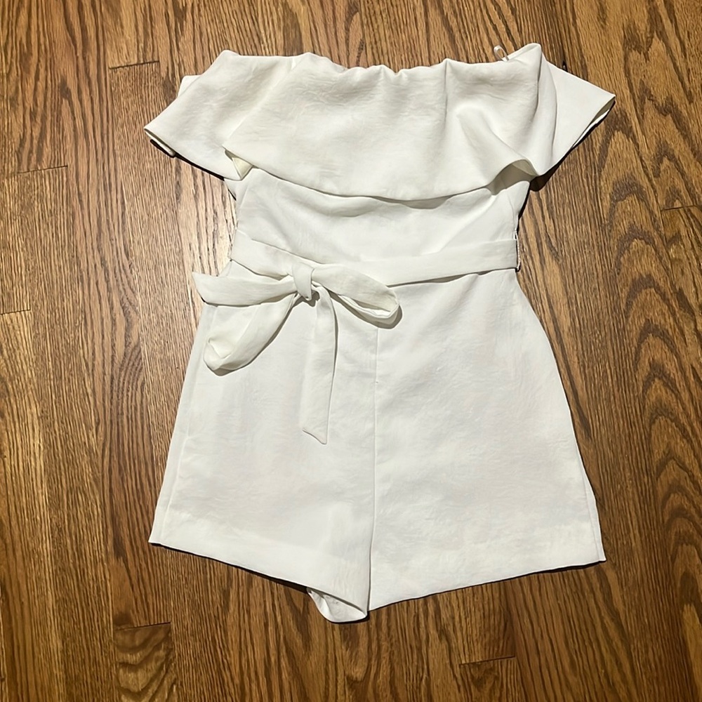 Babaton by Aritzia Altamira Romper - Size 2